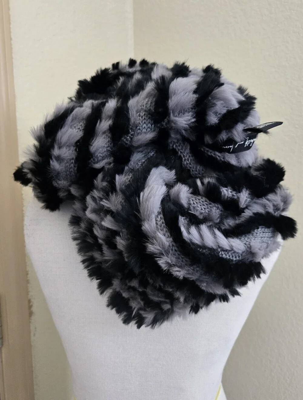 Vintage Older Label Elizabeth and James Rabbit Fur Infinity Scarf
